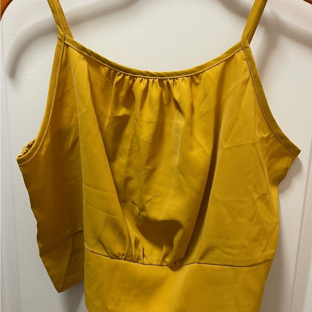 NWOT. 2-Piece Set. Crop Cami Top & Tie Front Skater Skirt. Size 12. - Picture 5 of 8